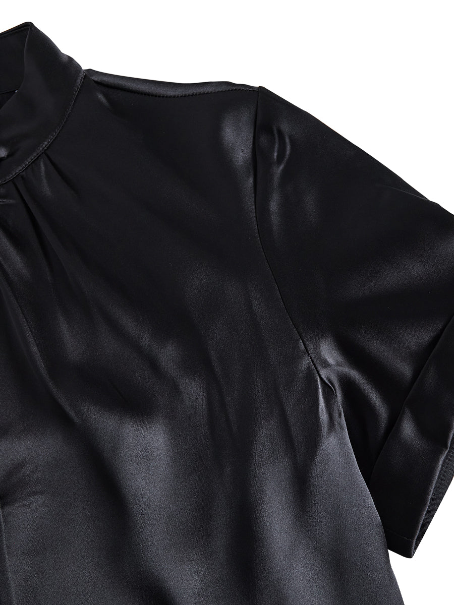 Nala | Elegant satin blouse with a modern keyhole neckline