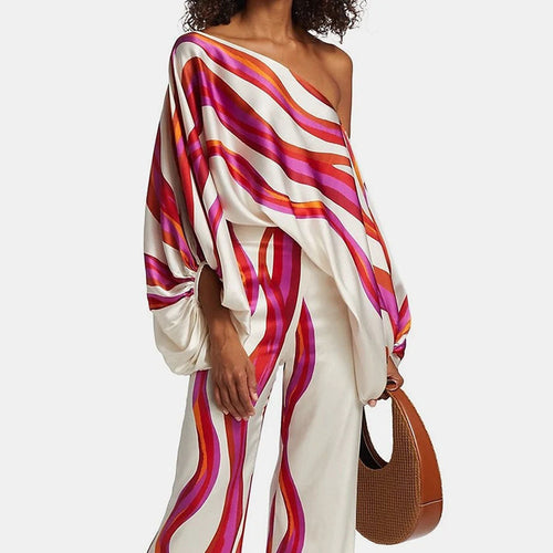 Abstract Wavy Print Top and Wide-Leg Pants Set with Off-Shoulder Neckline for Women