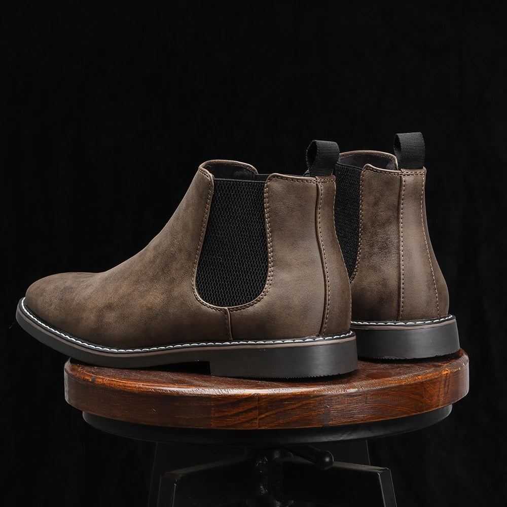 Chelsea Boots with Elastic Panels and Pull Tabs for Men