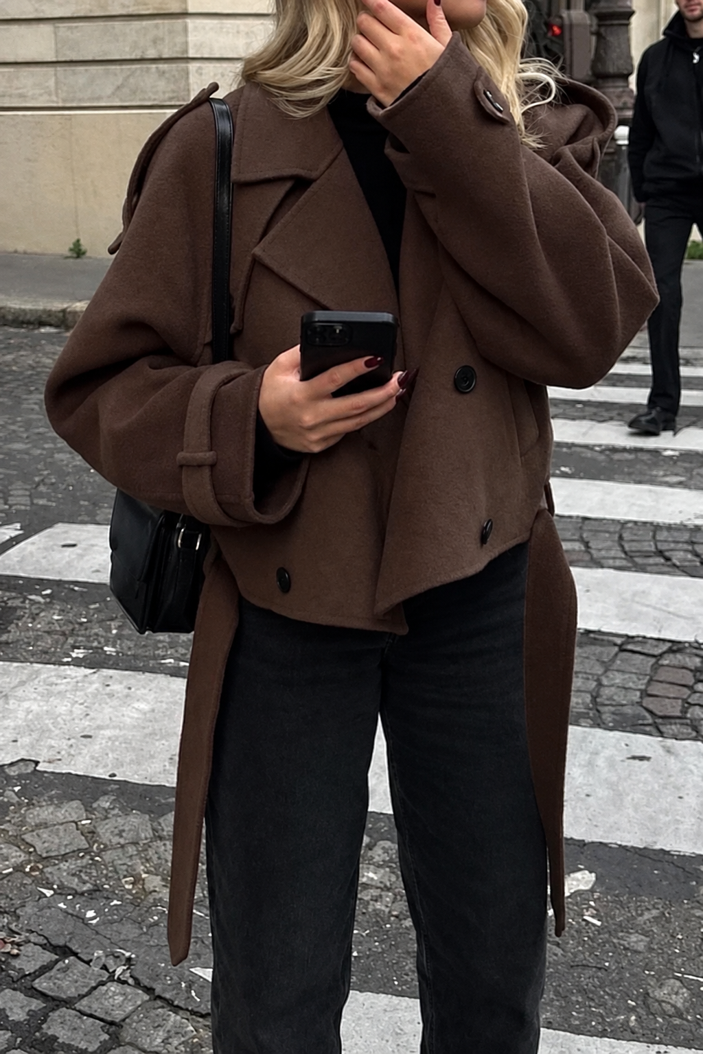 Cropped Jacket with Wide Lapels and Buttons for Women