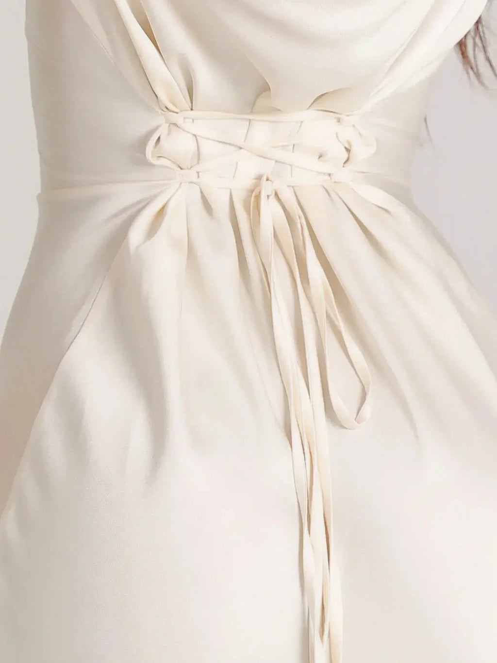Fitted Maxi Occasion Dress with Flared Sleeve Cuffs for Women