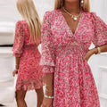 Floral Women's Mini dress with V-neck and flared sleeves