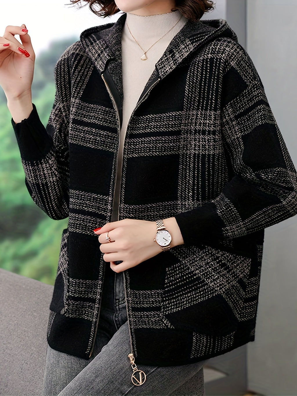 Hooded Jacket with Check Pattern and Zip Front for Womens