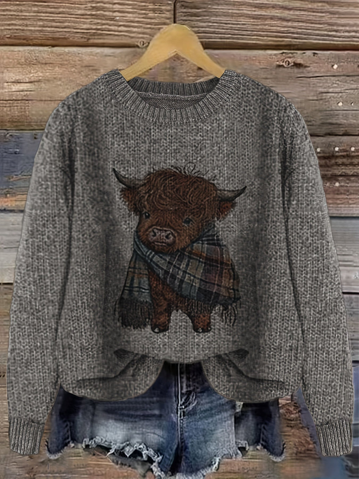 Jumper with Highland Cow Motif and Crew Neck for Womens