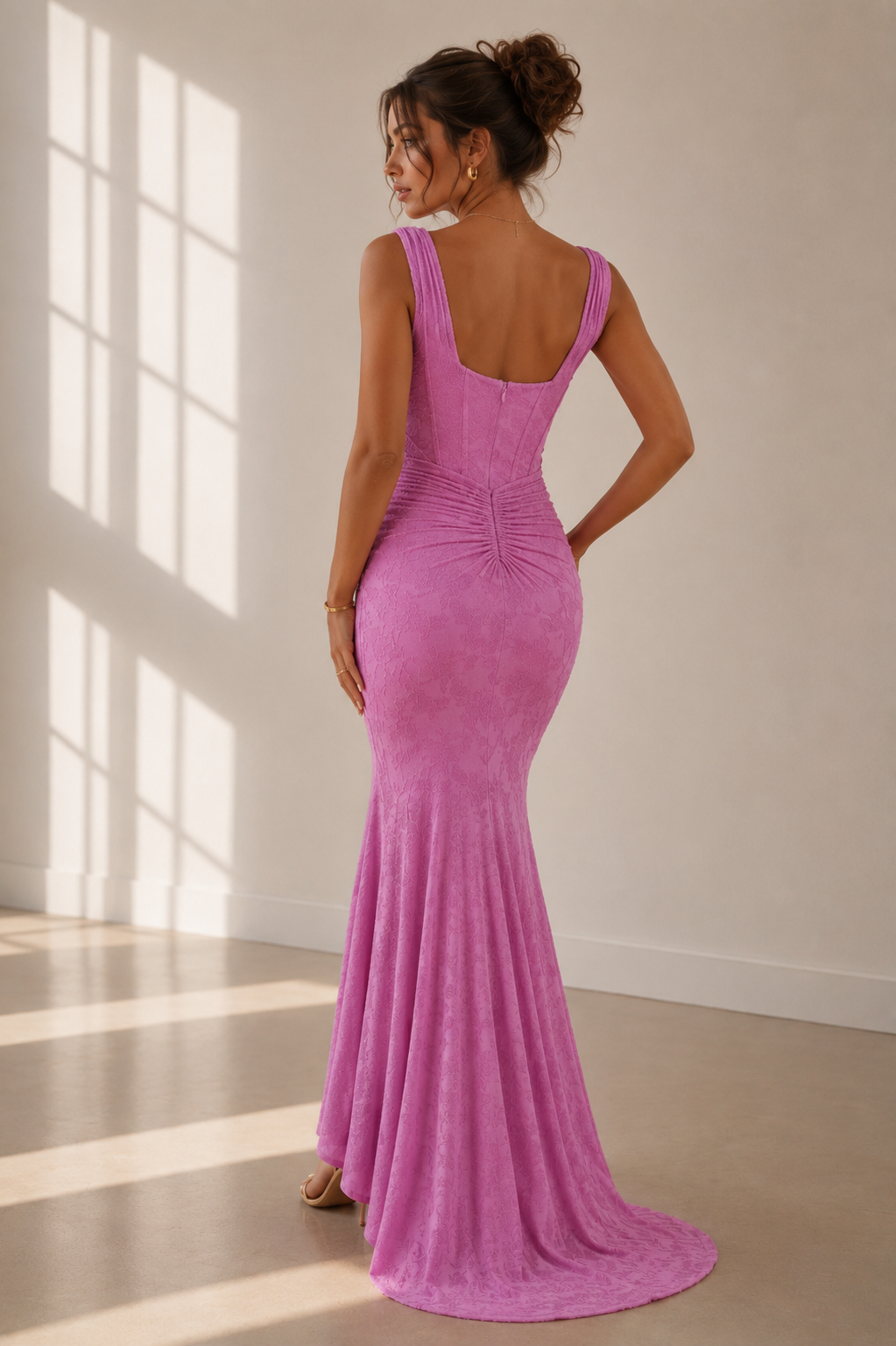 Kelly | Elegant Evening Dress with Lace Accents