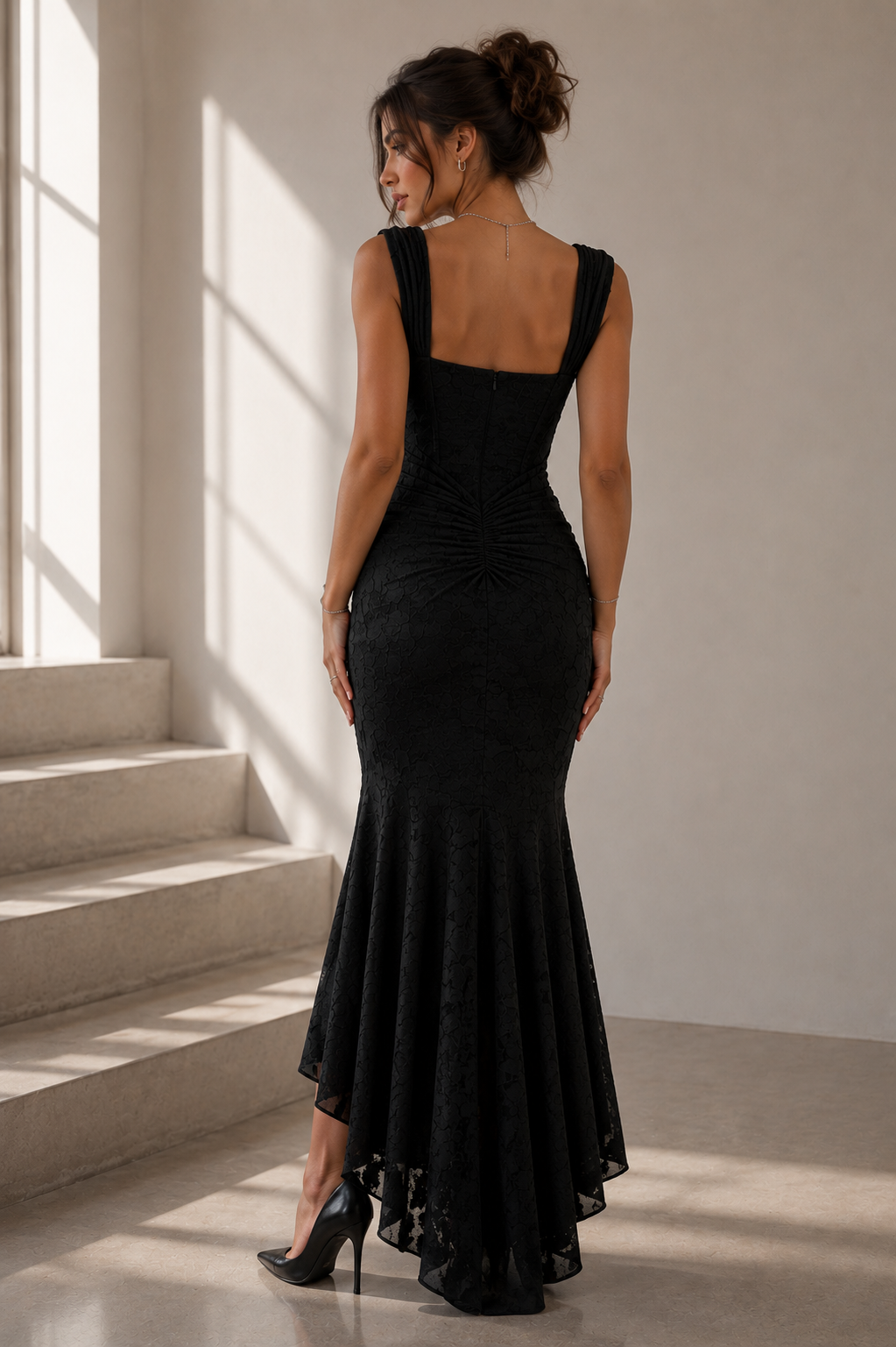Kelly | Elegant Evening Dress with Lace Accents