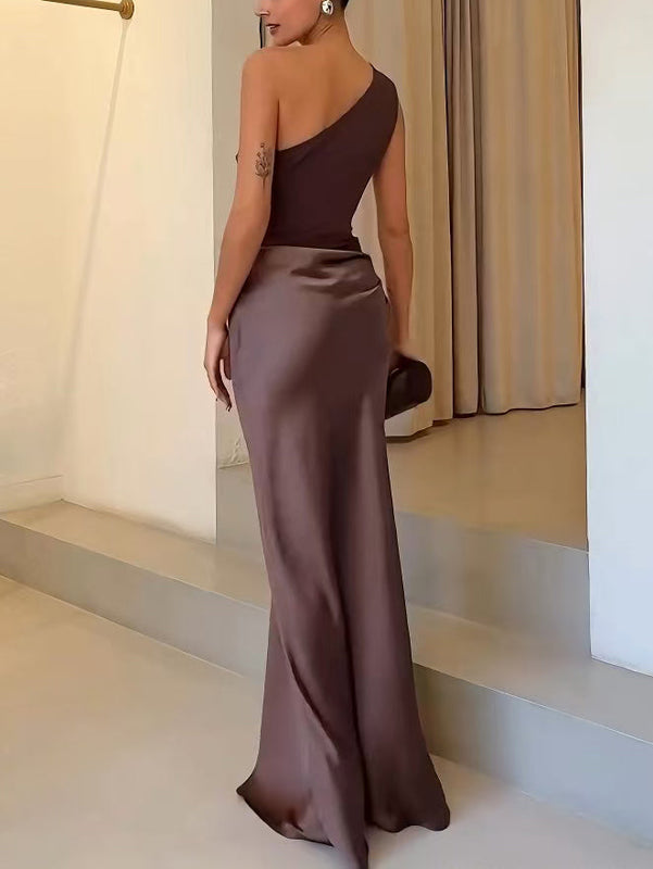 One-Shoulder Maxi Dress with Gathered Waist Detail for Women
