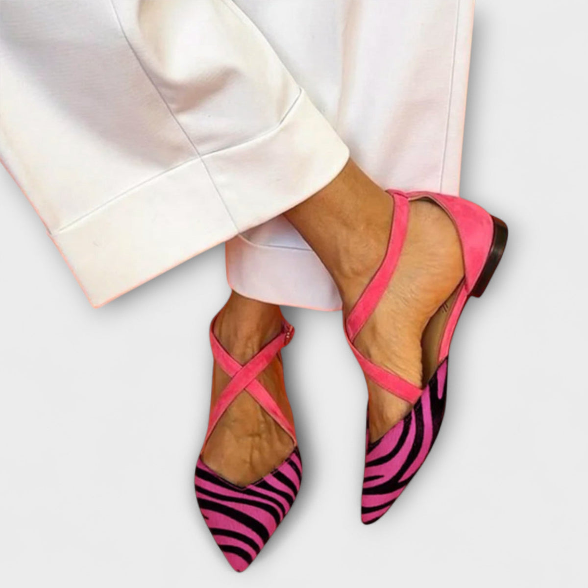 Pointed Animal Print Toe Slingback Flats with Crisscross Straps for Women