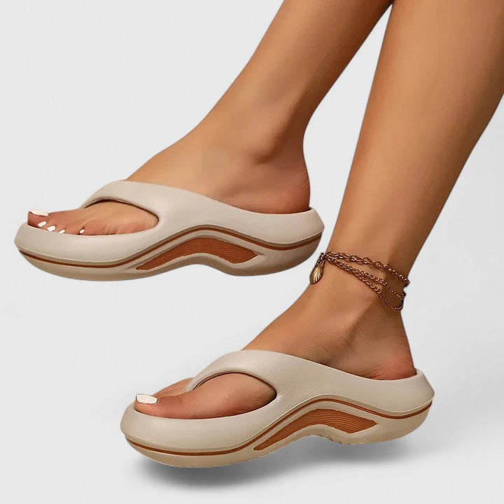 Sandals with Toe-Post Strap for Men and Women
