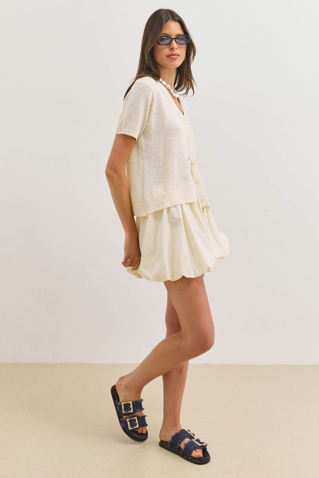 Textured Knit Cropped Cardigan with V-Neckline for Women